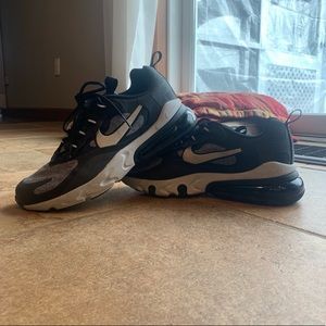 Nike Air Max 270 React